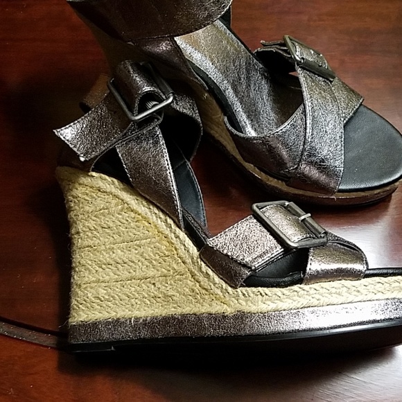 Michael Antonio matallic wedge - Picture 2 of 4